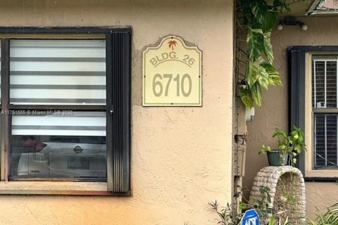 Купить кондоминиум в Хайалиа, Флорида 1 комната, 121.05м2, № 1980192 - фото 2