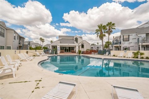 Condo in Orlando, Florida, 2 bedrooms  № 1843895 - photo 4