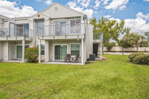 Condo in Orlando, Florida, 2 bedrooms  № 1843895 - photo 2