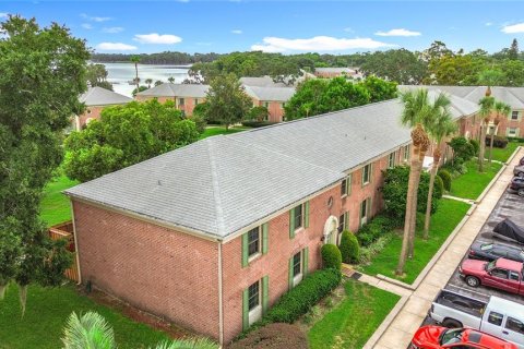 Condo in Casselberry, Florida, 2 bedrooms  № 1908801 - photo 24
