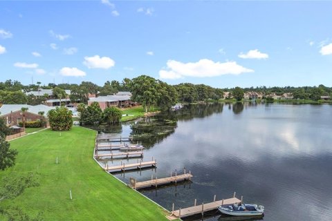 Condo in Casselberry, Florida, 2 bedrooms  № 1908801 - photo 19