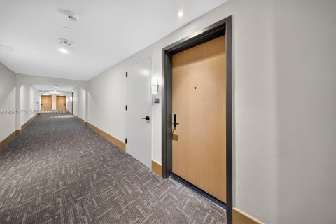 Copropriété à louer à Bay Harbor Islands, Floride: 2 chambres, 117.71 m2 № 2387894 - photo 30