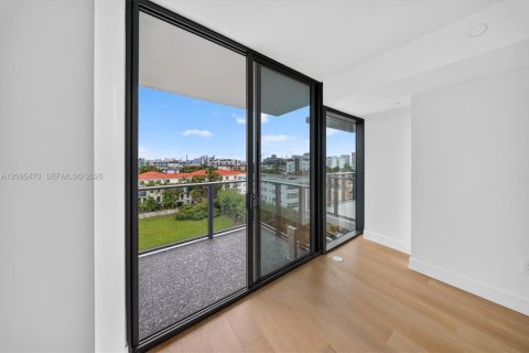 Copropriété à louer à Bay Harbor Islands, Floride: 2 chambres, 117.71 m2 № 2387894 - photo 23