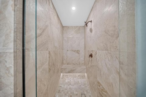 Copropriété à louer à Bay Harbor Islands, Floride: 2 chambres, 117.71 m2 № 2387894 - photo 19