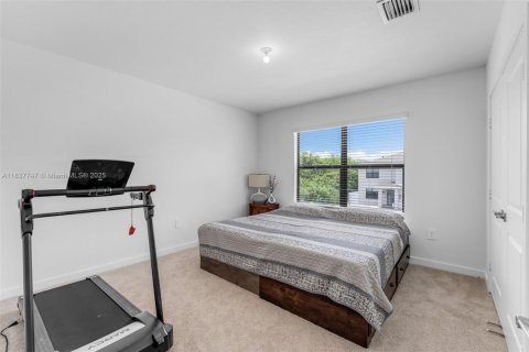 House in Homestead, Florida 5 bedrooms, 276.85 sq.m. № 1823944 - photo 26