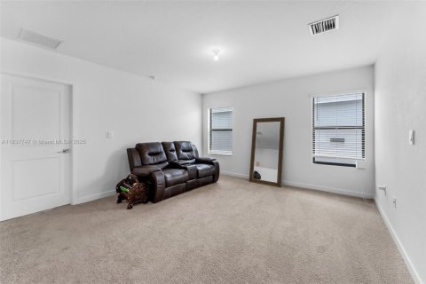 House in Homestead, Florida 5 bedrooms, 276.85 sq.m. № 1823944 - photo 28