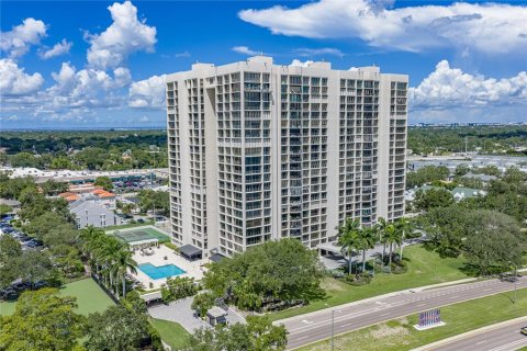 Condo à Tampa, Floride, 2 chambres  № 2356384