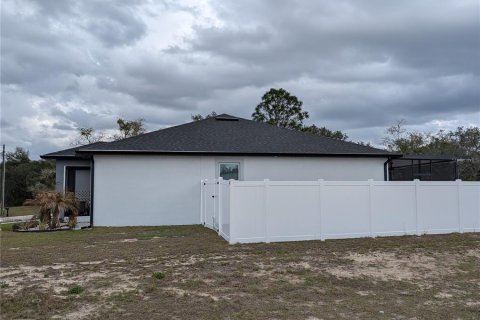 House in Poinciana, Florida 4 bedrooms, 159.98 sq.m. № 2106115 - photo 4