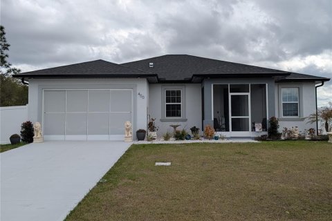 House in Poinciana, Florida 3 bedrooms, 159.98 sq.m. № 2106115