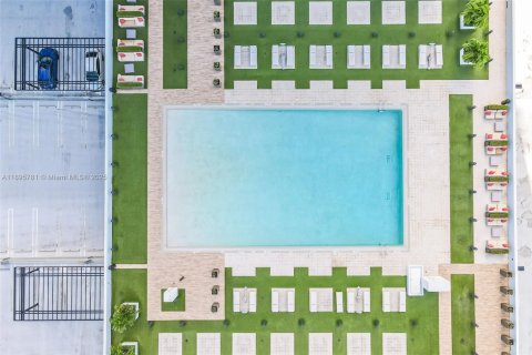 Copropriété à vendre à Doral, Floride: 1 chambre, 63.92 m2 № 1950231 - photo 6