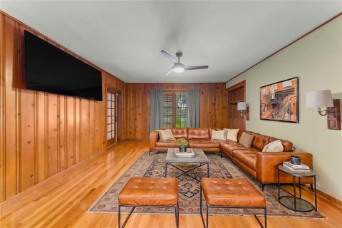 Villa ou maison à vendre à Ocala, Floride: 5 chambres, 377.55 m2 № 2358814 - photo 19
