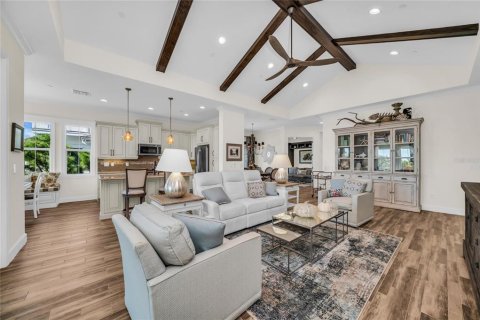 Condominio en venta en Bradenton, Florida, 3 dormitorios, 274.99 m2 № 2419652 - foto 15
