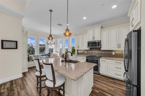 Condominio en venta en Bradenton, Florida, 3 dormitorios, 274.99 m2 № 2419652 - foto 19