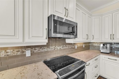 Condominio en venta en Bradenton, Florida, 3 dormitorios, 274.99 m2 № 2419652 - foto 22