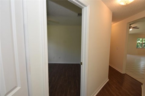 House in Palm Coast, Florida 4 bedrooms, 181.44 sq.m. № 1884085 - photo 28