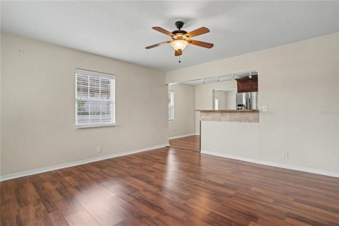 Villa ou maison à vendre à Saint Petersburg, Floride: 3 chambres, 184.32 m2 № 2339802 - photo 5