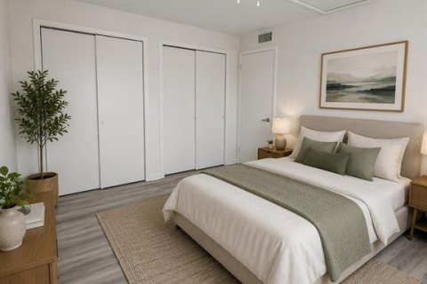 Condominio en alquiler en Saint Petersburg, Florida, 2 dormitorios, 78.13 m2 № 2230327 - foto 13