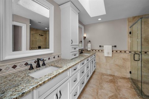 Villa ou maison à vendre à Saint Petersburg, Floride: 4 chambres, 236.62 m2 № 1876077 - photo 22