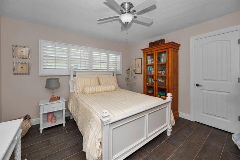 Villa ou maison à vendre à Saint Petersburg, Floride: 4 chambres, 236.62 m2 № 1876077 - photo 29