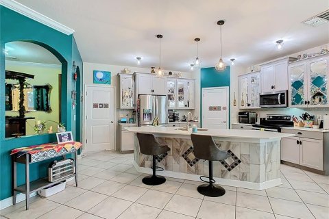 House in Davenport, Florida 6 bedrooms, 265.05 sq.m. № 1844425 - photo 14