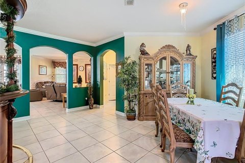House in Davenport, Florida 6 bedrooms, 265.05 sq.m. № 1844425 - photo 17