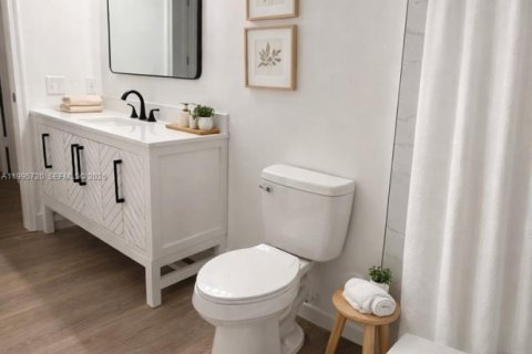 Condominio en venta en Hollywood, Florida, 2 dormitorios, 69.4 m2 № 2063838 - foto 4