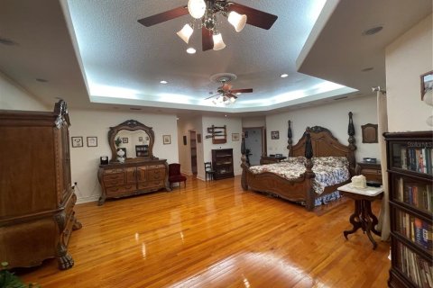 Villa ou maison à vendre à Dade City, Floride: 2 chambres, 320.23 m2 № 2410364 - photo 27