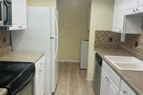 Copropriété à louer à Orlando, Floride: 3 chambres, 106.47 m2 № 2398874 - photo 20