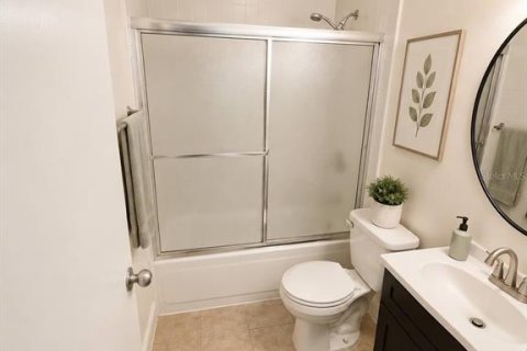 Copropriété à louer à Orlando, Floride: 3 chambres, 106.47 m2 № 2398874 - photo 13