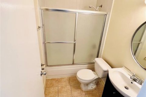 Copropriété à louer à Orlando, Floride: 3 chambres, 106.47 m2 № 2398874 - photo 17