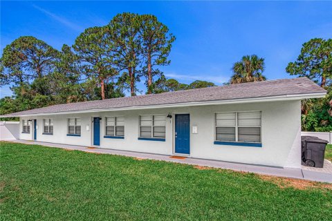 Propiedad comercial en venta en Port Orange, Florida, 208.1 m2 № 1773835 - foto 2