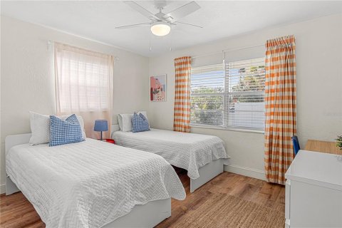 Propiedad comercial en venta en Port Orange, Florida, 208.1 m2 № 1773835 - foto 4