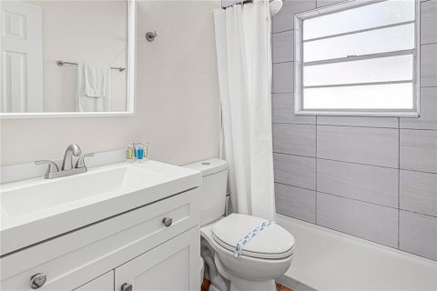 Propiedad comercial en venta en Port Orange, Florida, 208.1 m2 № 1773835 - foto 7