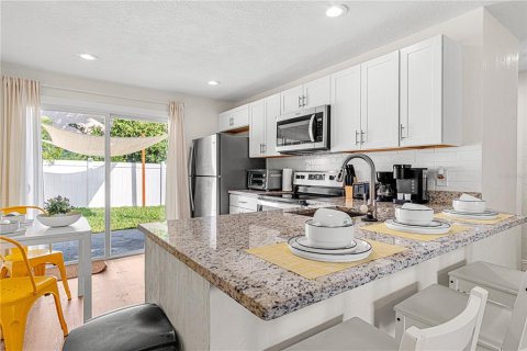 Propiedad comercial en venta en Port Orange, Florida, 208.1 m2 № 1773835 - foto 10