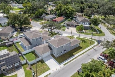 Villa ou maison à vendre à Tampa, Floride: 3 chambres, 240.8 m2 № 2141539 - photo 27