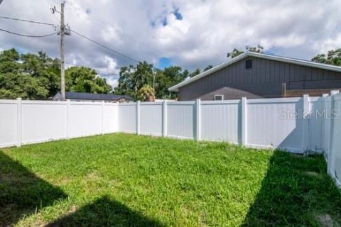 Villa ou maison à vendre à Tampa, Floride: 3 chambres, 240.8 m2 № 2141539 - photo 30