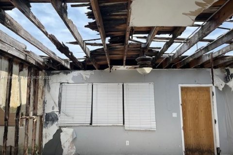 Propiedad comercial en venta en Miami Beach, Florida, 170.94 m2 № 1939205 - foto 9