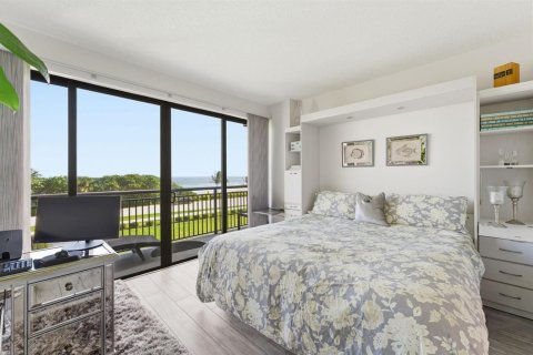Condo in Boca Raton, Florida, 2 bedrooms № 2253625 - photo 12