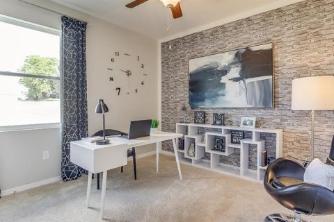 Casa en venta en Plant City, Florida, 4 dormitorios, 189.99 m2 № 2208429 - foto 8