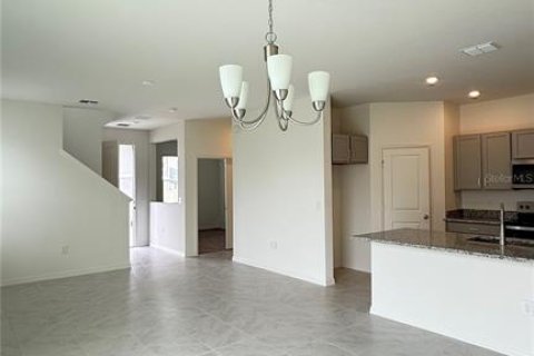 Casa en alquiler en Davenport, Florida, 4 dormitorios, 171.87 m2 № 1782730 - foto 9