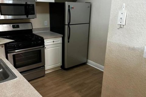 Copropriété à louer à Orlando, Floride: 2 chambres, 82.68 m2 № 2388711 - photo 6