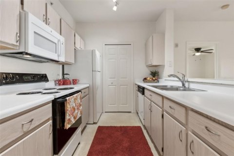 Condominio en venta en Orlando, Florida, 2 dormitorios, 96.9 m2 № 1856328 - foto 8