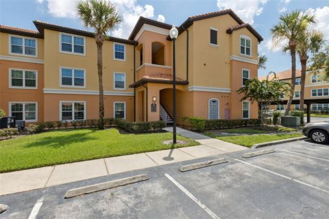 Condominio en venta en Orlando, Florida, 2 dormitorios, 96.9 m2 № 1856328 - foto 2