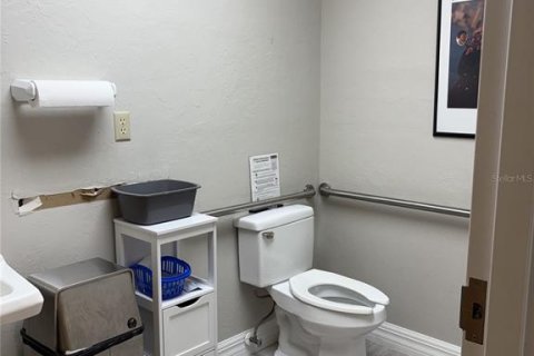 Immobilier commercial à vendre à Port Charlotte, Floride: 288.74 m2 № 2406381 - photo 12