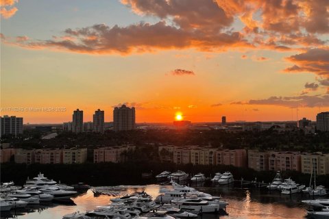 Снять в аренду кондоминиум в Авентура, Флорида 2 спальни, 100.06м2, № 1962976 - фото 28