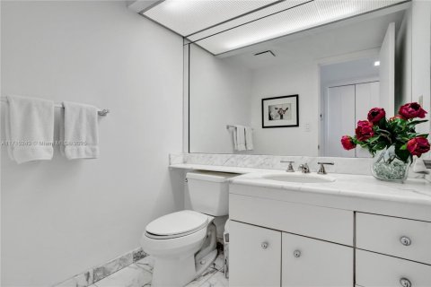 Снять в аренду кондоминиум в Авентура, Флорида 2 спальни, 100.06м2, № 1962976 - фото 21