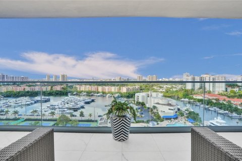 Снять в аренду кондоминиум в Авентура, Флорида 2 спальни, 100.06м2, № 1962976 - фото 24