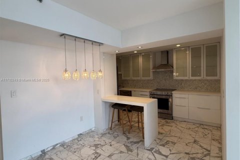 Снять в аренду кондоминиум в Авентура, Флорида 2 спальни, 100.06м2, № 1962976 - фото 4