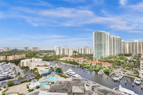 Снять в аренду кондоминиум в Авентура, Флорида 2 спальни, 100.06м2, № 1962976 - фото 26