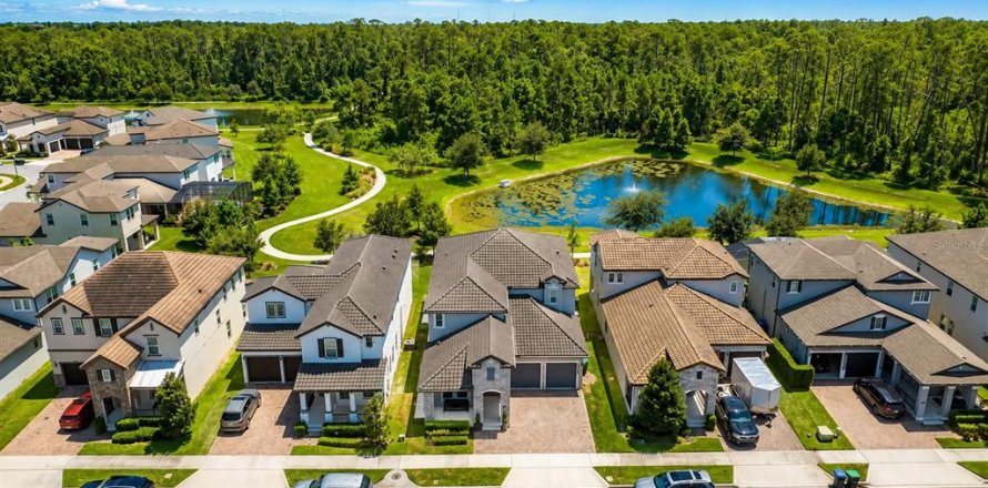 Villa ou maison à Windermere, Floride 5 chambres, 343.18 m2 № 2144305